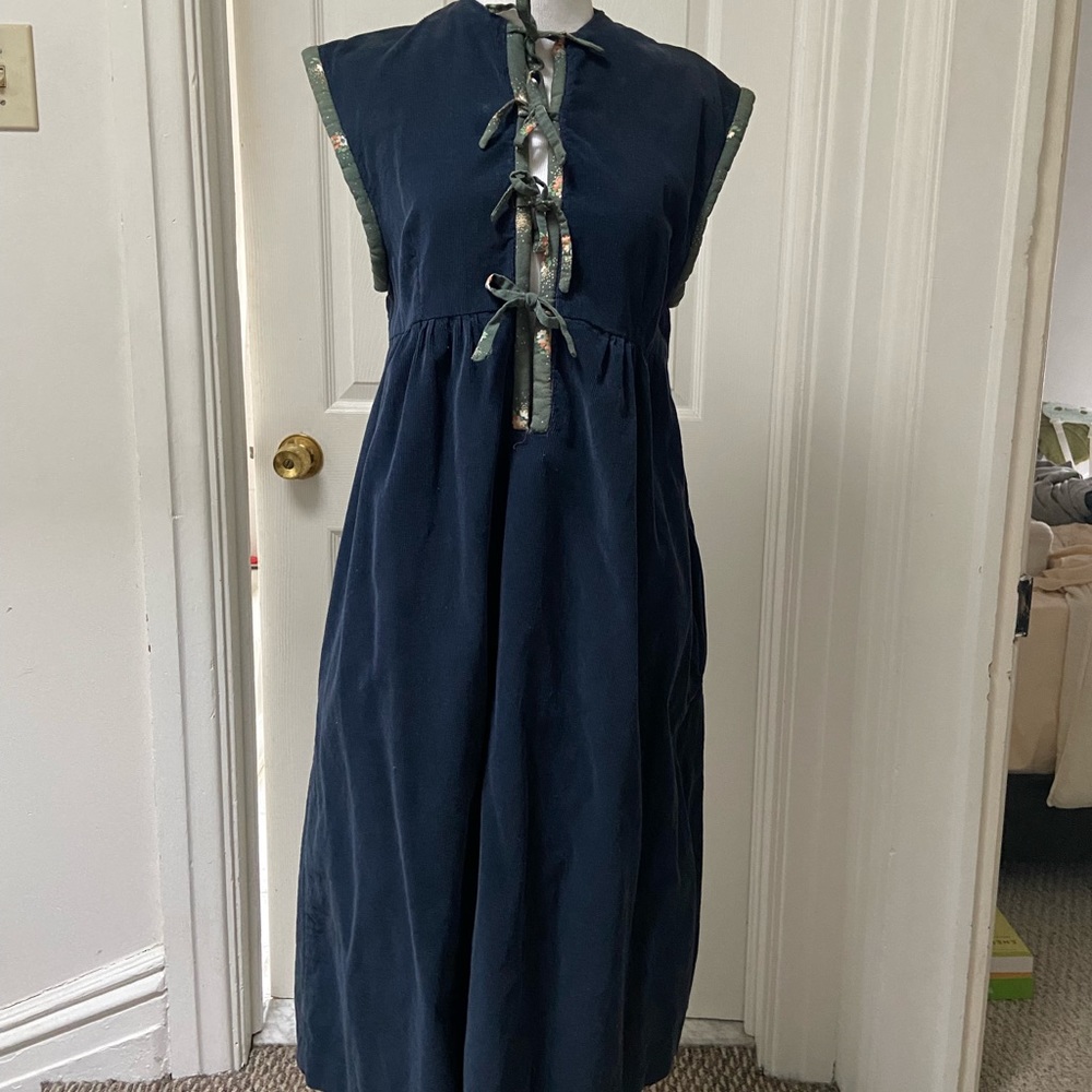Miss Selfridge 1970s vintage dress.  Sleeveless